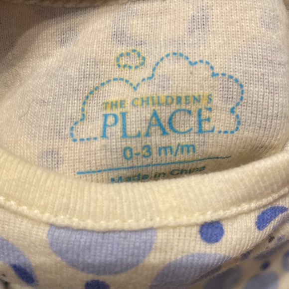 Boy’s Size 0-3 Months Bundle of 4 Blue & White Onesie- Minor signs of wear - Picture 4 of 5